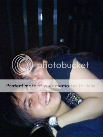 http://i531.photobucket.com/albums/dd356/alfaridzyphoto/rizky_the_titans-20081009-002-rita.jpg?t=1223603360