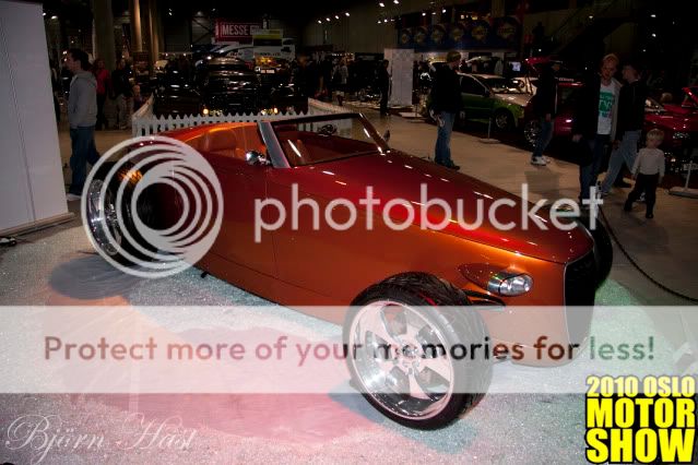 http://i531.photobucket.com/albums/dd359/Aerox93/Oslo%20Motorshow%202010/IMG_0966.jpg