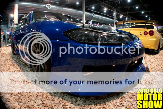 http://i531.photobucket.com/albums/dd359/Aerox93/Oslo%20Motorshow%202010/IMG_0986.jpg