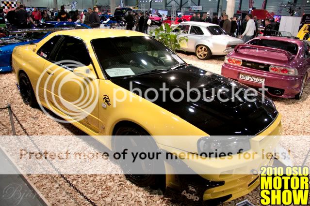 http://i531.photobucket.com/albums/dd359/Aerox93/Oslo%20Motorshow%202010/IMG_0990.jpg