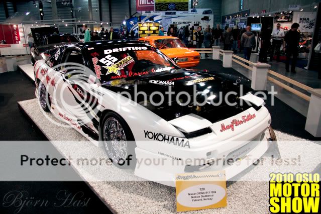 http://i531.photobucket.com/albums/dd359/Aerox93/Oslo%20Motorshow%202010/IMG_0991.jpg