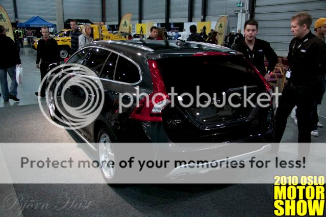http://i531.photobucket.com/albums/dd359/Aerox93/Oslo%20Motorshow%202010/IMG_0998.jpg