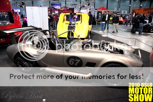 http://i531.photobucket.com/albums/dd359/Aerox93/Oslo%20Motorshow%202010/IMG_1009.jpg