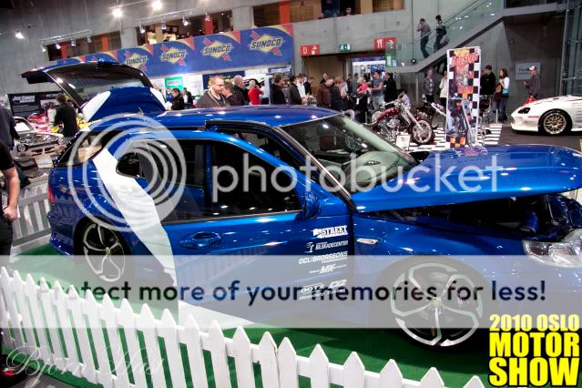 http://i531.photobucket.com/albums/dd359/Aerox93/Oslo%20Motorshow%202010/IMG_1013.jpg