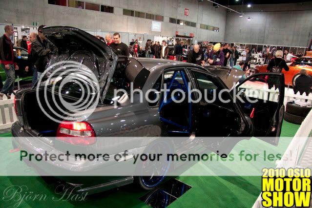 http://i531.photobucket.com/albums/dd359/Aerox93/Oslo%20Motorshow%202010/IMG_1014.jpg