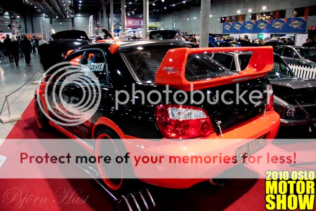 http://i531.photobucket.com/albums/dd359/Aerox93/Oslo%20Motorshow%202010/IMG_1024.jpg