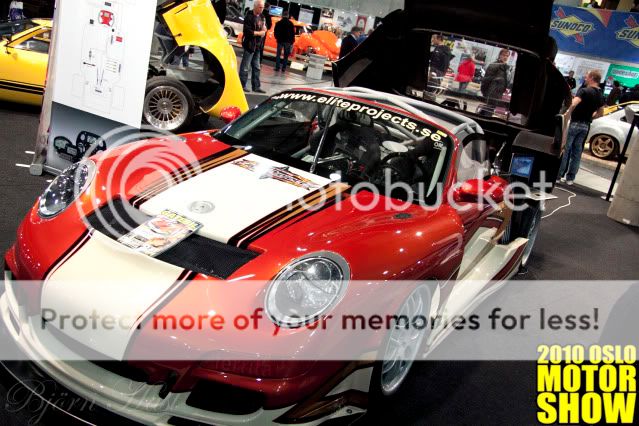 http://i531.photobucket.com/albums/dd359/Aerox93/Oslo%20Motorshow%202010/IMG_1031.jpg