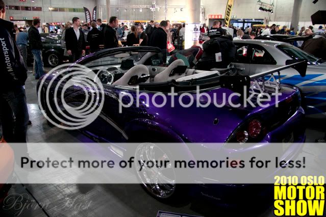 http://i531.photobucket.com/albums/dd359/Aerox93/Oslo%20Motorshow%202010/IMG_1063.jpg