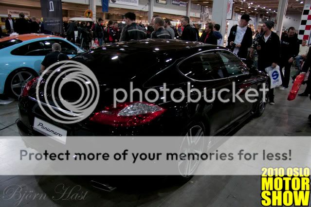 http://i531.photobucket.com/albums/dd359/Aerox93/Oslo%20Motorshow%202010/IMG_1102.jpg