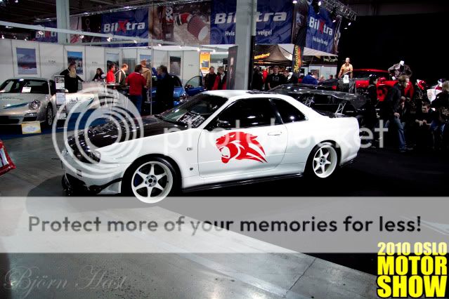 http://i531.photobucket.com/albums/dd359/Aerox93/Oslo%20Motorshow%202010/IMG_1105.jpg