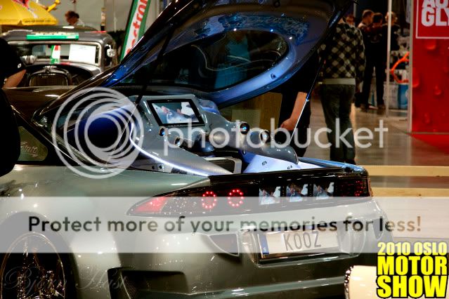 http://i531.photobucket.com/albums/dd359/Aerox93/Oslo%20Motorshow%202010/IMG_1158.jpg
