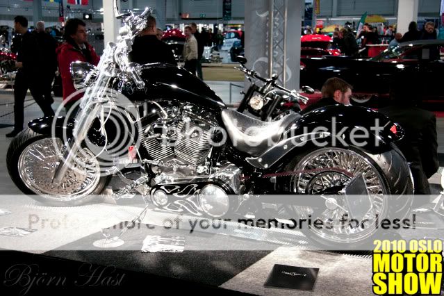 http://i531.photobucket.com/albums/dd359/Aerox93/Oslo%20Motorshow%202010/IMG_1171.jpg
