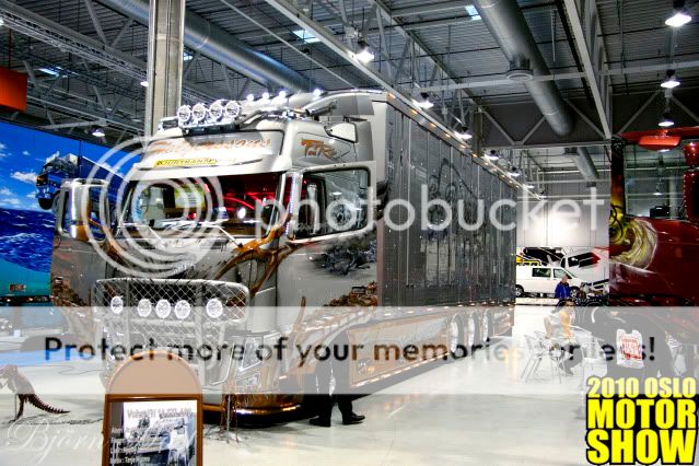 http://i531.photobucket.com/albums/dd359/Aerox93/Oslo%20Motorshow%202010/IMG_1196.jpg