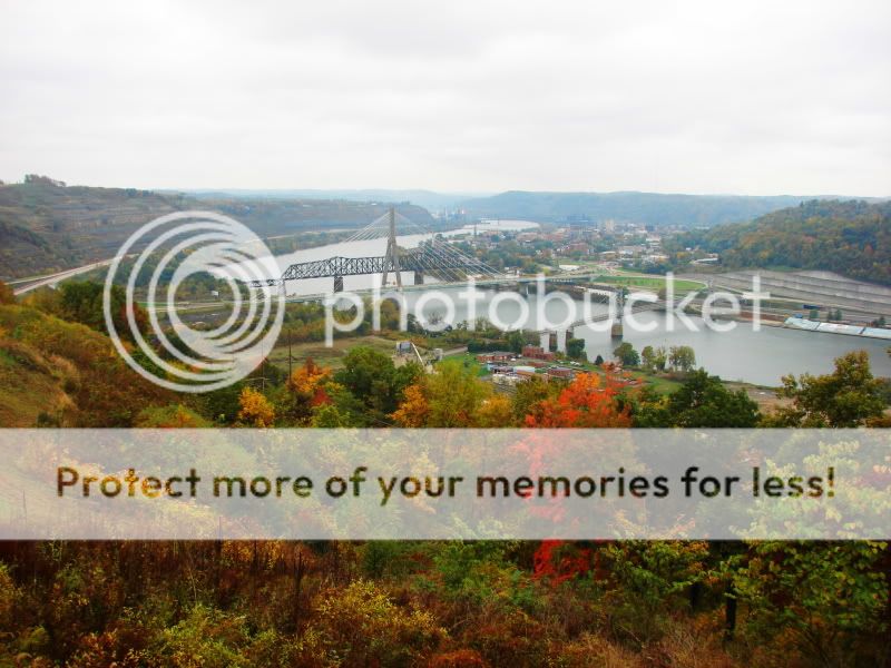 Weirton, WV photo tour (Wheeling, Nitro middleclass, houses