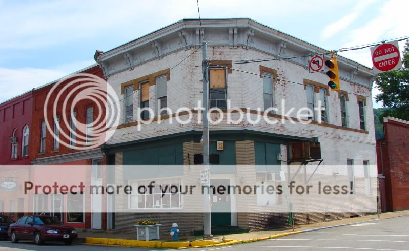 Weston, WV photo tour (Charleston, Clendenin home, school, live